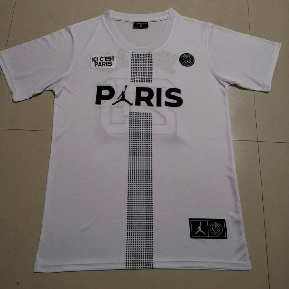 Paris Jordan Soccer Tee Large size Stitched